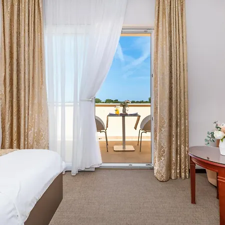 Guest Atrium Gulin Bed & Breakfast Lozovac