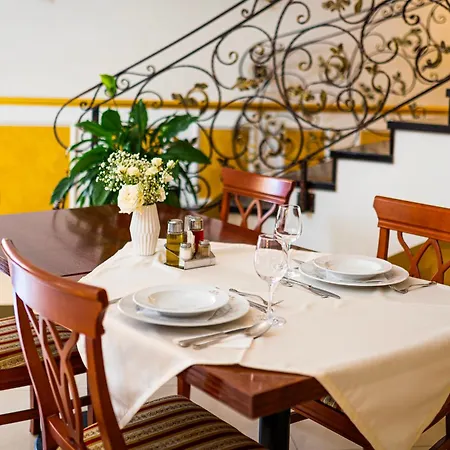 Guest Atrium Gulin Lozovac