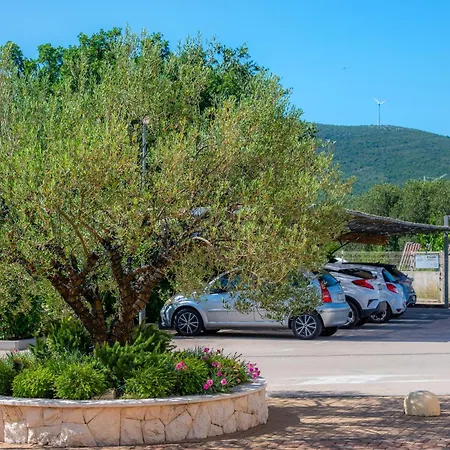 Bed & Breakfast Guest Atrium Gulin Lozovac