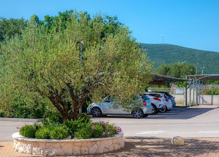 Bed & Breakfast Guest Atrium Gulin Lozovac